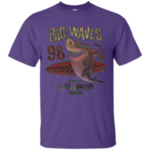 Men's Big Shark Surfer T-Shirt