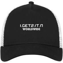 WT IgetzitN WorldWide New Era® Snapback Trucker Cap