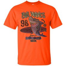 Men's Big Shark Surfer T-Shirt